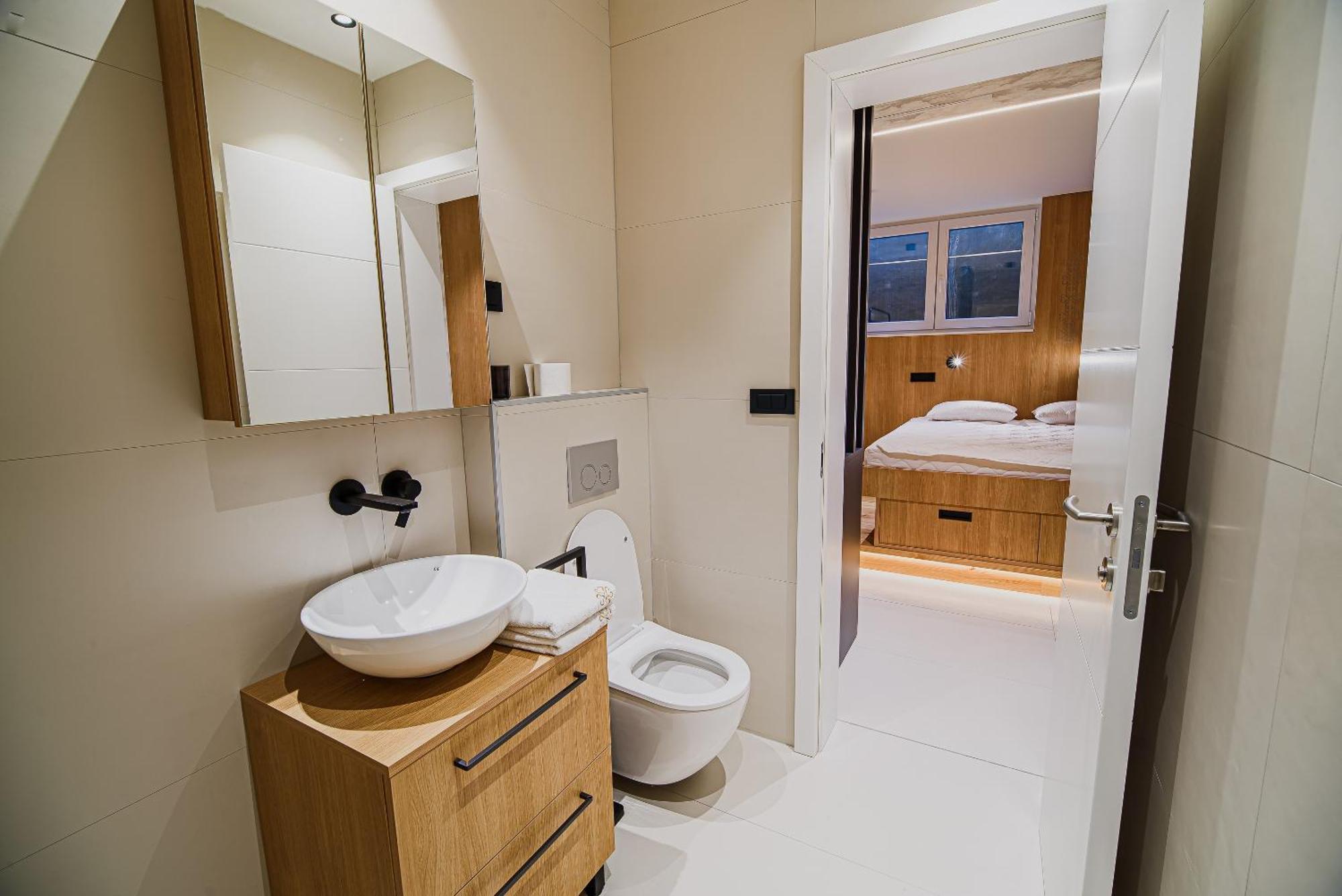 Apartments Slavec With Free Onsite Parking 크라니스카고라 외부 사진