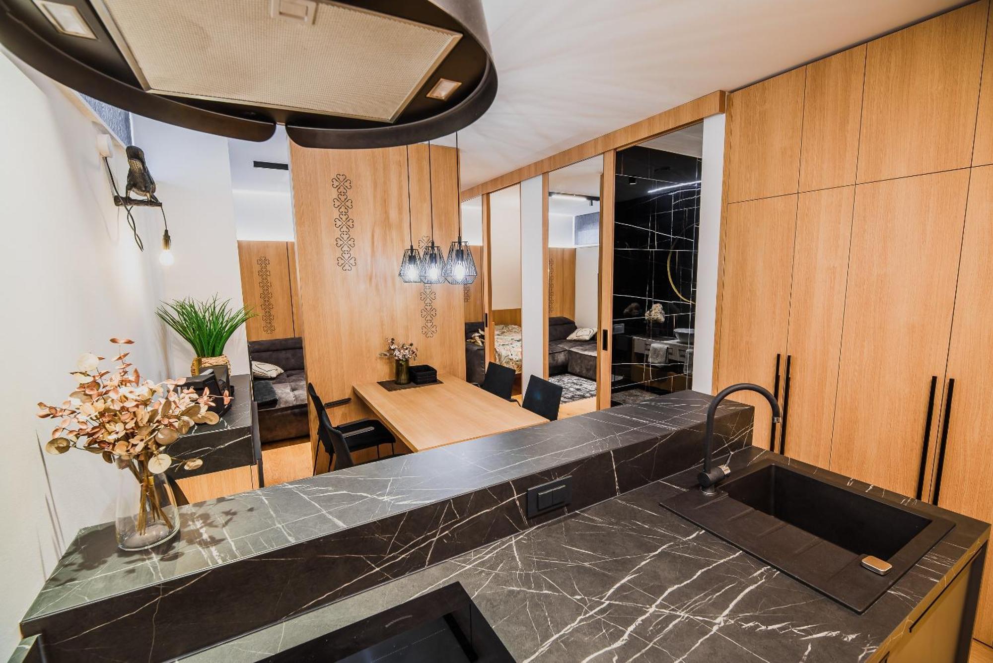 Apartments Slavec With Free Onsite Parking 크라니스카고라 외부 사진